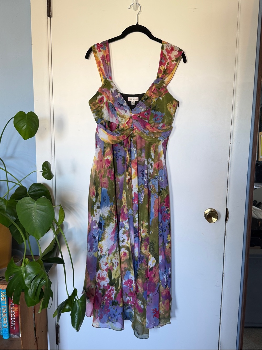 Floral V-Neck Sleeveless Midi Dress - Multicolor